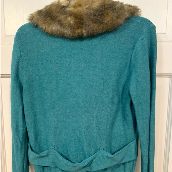 Cabi Cardigan with Faux Fur Collar Stole, Size Medium - Picture 4 of 10